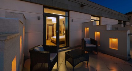 Doubletree by Hilton Van Room Type - KING RM CITY VIEW BALCONY