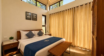 Blusalzz Escapade Lansdowne Room Type - Pine Forest Room with Balcony