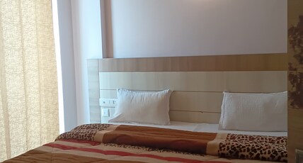 Mukunda Residency Vrindavan Room Type - Bedroom 3