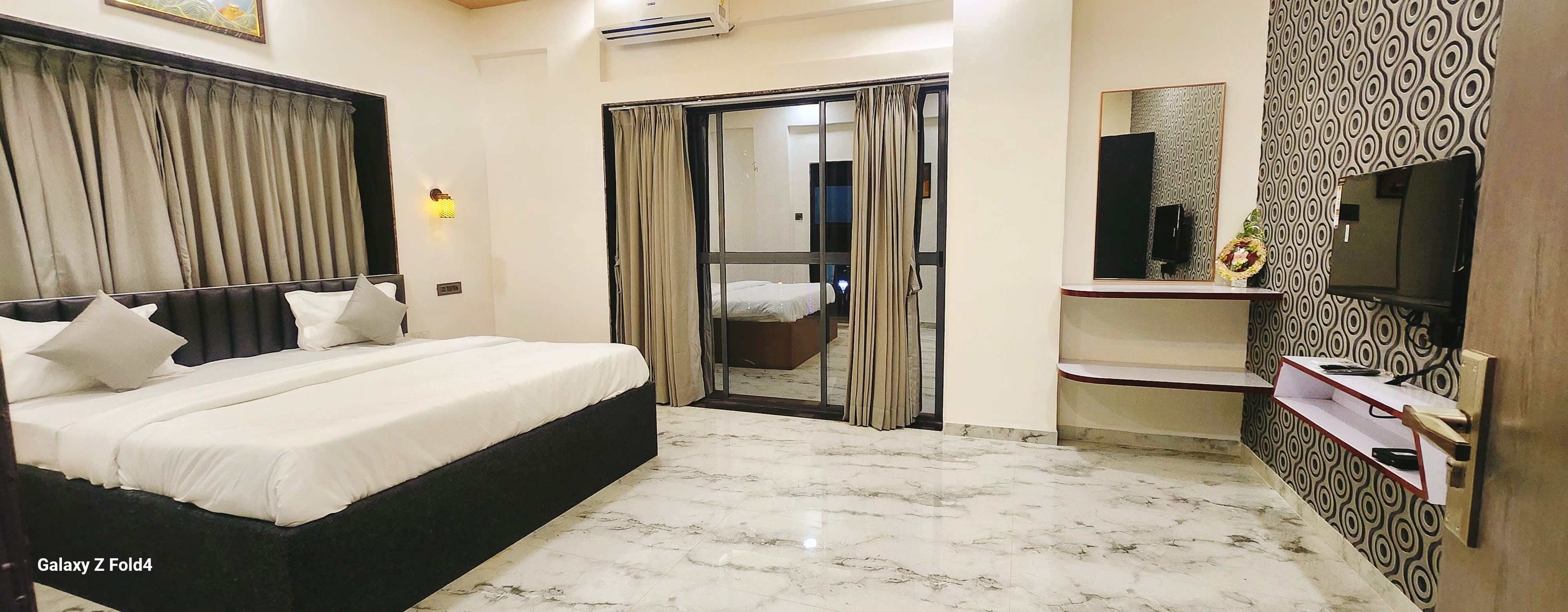 Hotel Sahara Residency - Tap to explore photos
