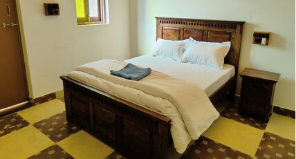 Garh Madan A Heritage Stay Room Type - Deluxe Room