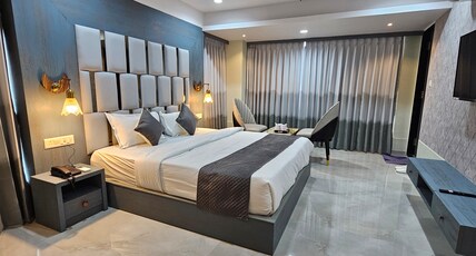 The Eiffel Hotel & Banquet Room Type - Super executive room