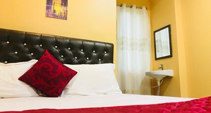 Royal Palace Marina Room Type - Premium Double room