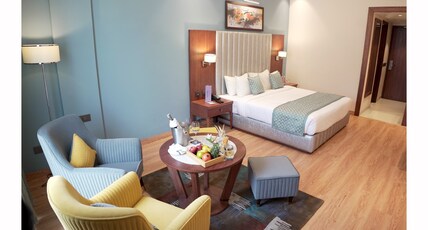 Golden Tulip Panchkula Room Type - Executive Pool  View Room