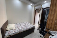 Address of Room for peaceful stay in flat