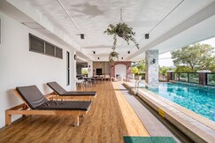 The corner lodge Pattaya