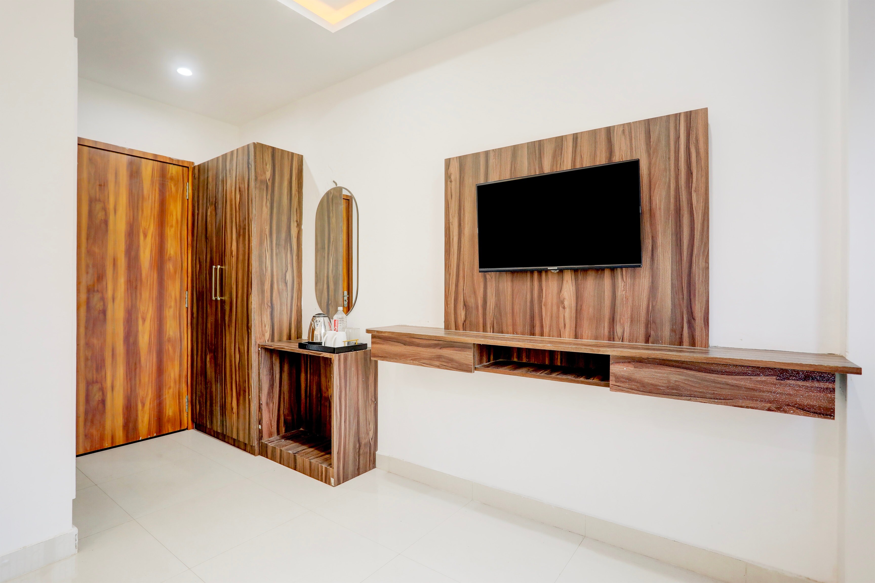 Hotel O Natraj Paying guest house - Tap to explore photos