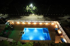 Staycation villa chapter 5