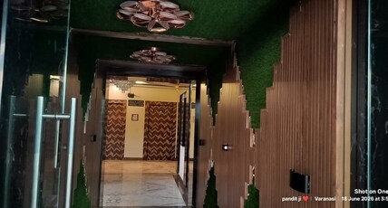 Premium Hotel EXO Room Type - Deluxe Triple Room
