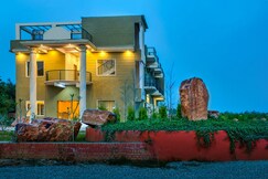 Corbett Amaay Resort (Near Dhela-Jhirna Safari Gate)
