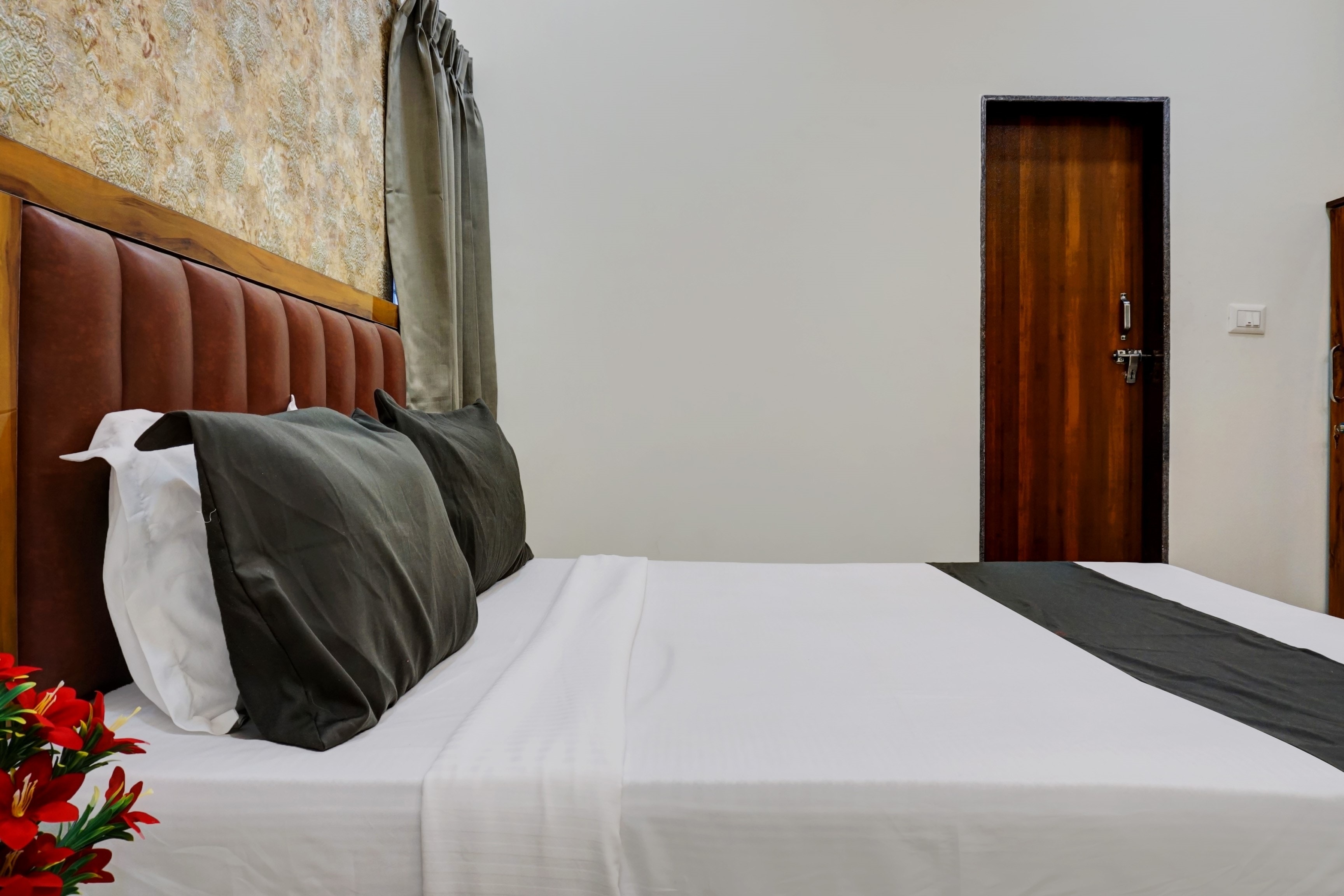 Hotel O KP Pride - Tap to explore photos