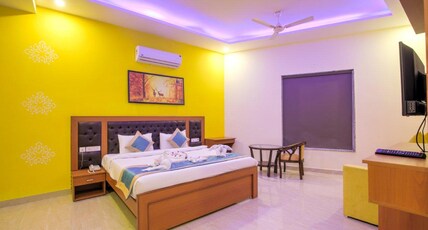 Twin Towers Room Type - Superior Triple Room