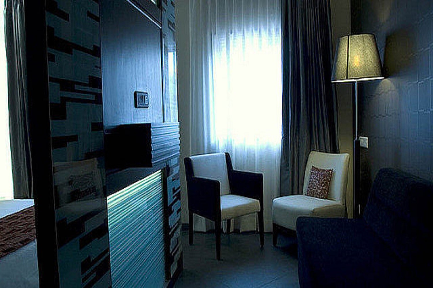 Salida Del Sol- Business Boutique Hotel - Tap to explore photos