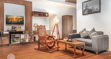 Hotel Stay Villa - City Centre Lal Chowk Room Type - Premium Executive Room Hotel Stay Villa - City Centre Lal Chowk Room Type - Premium Executive Room
