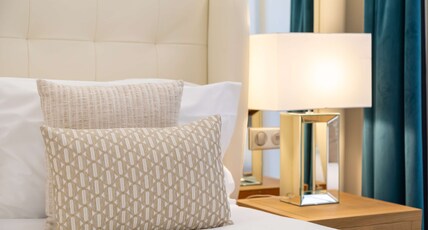Hotel Camille Paris Gare de Lyon, Tapestry Collection by Hilton Room Type - KING JUNIOR SUITE