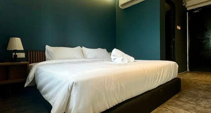 Kingston Hotel 7, Johor Bharu Room Type - Deluxe King Room