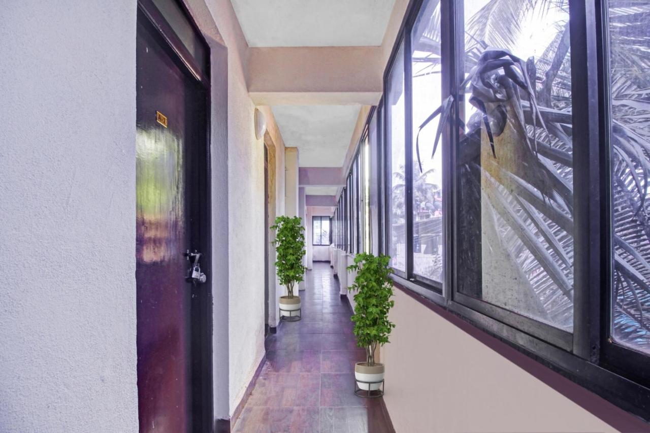Green Sky AC Rooms - Tap to explore photos
