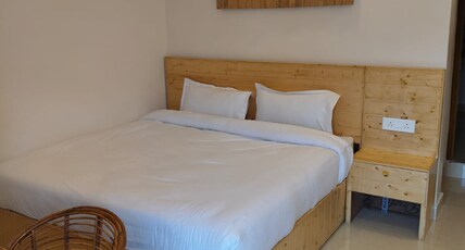 Bhagirathi Palace Room Type - Semi deluxe Double Bed Room