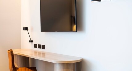 Holiday Inn Werribee, an IHG Hotel Room Type - 1 King Standard Accessible