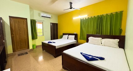 VIP Residency Hotel And Restaurant Room Type - Deluxe Family Room