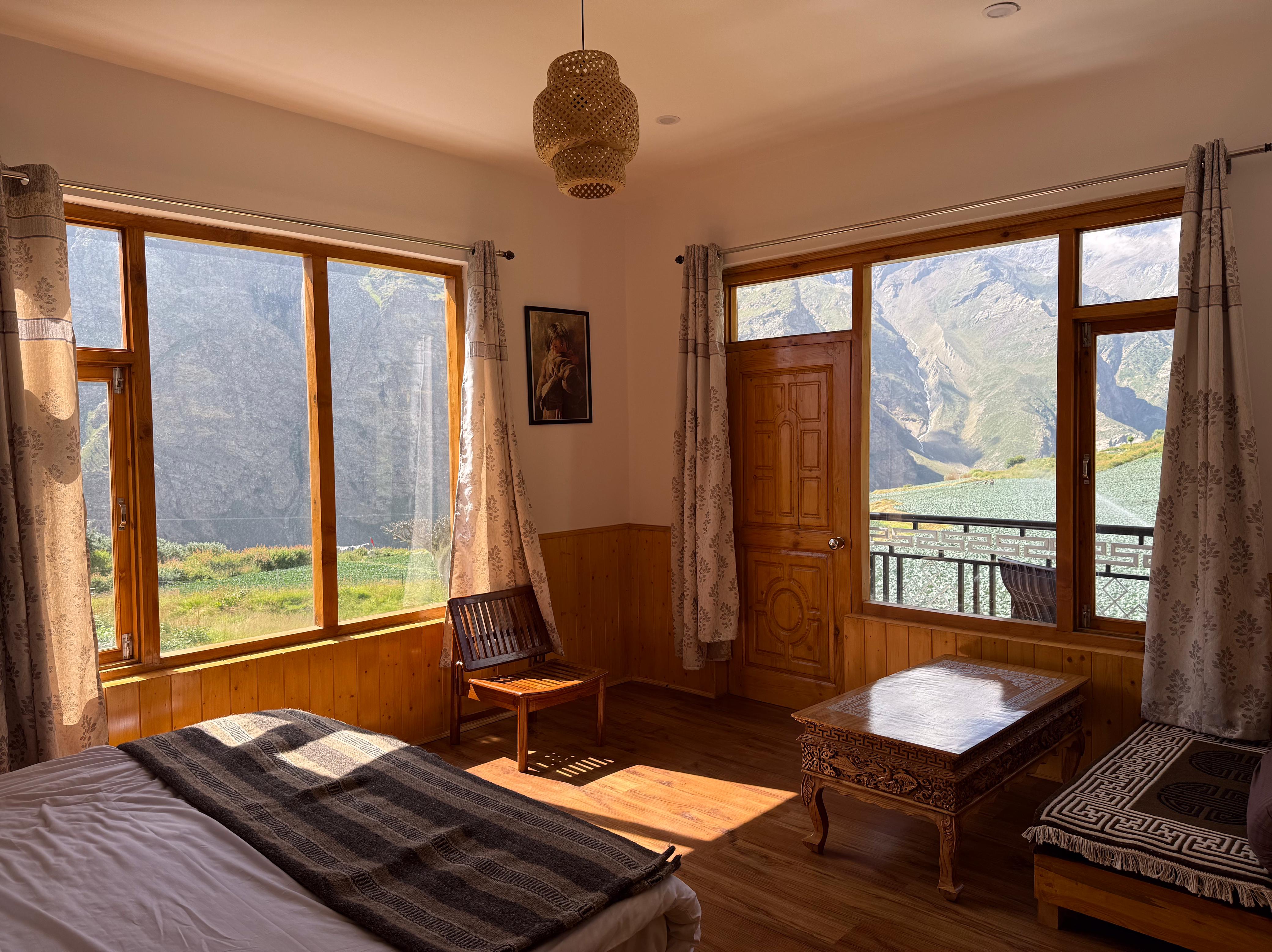 The Shangbar | Bed & Breakfast - Tap to explore photos