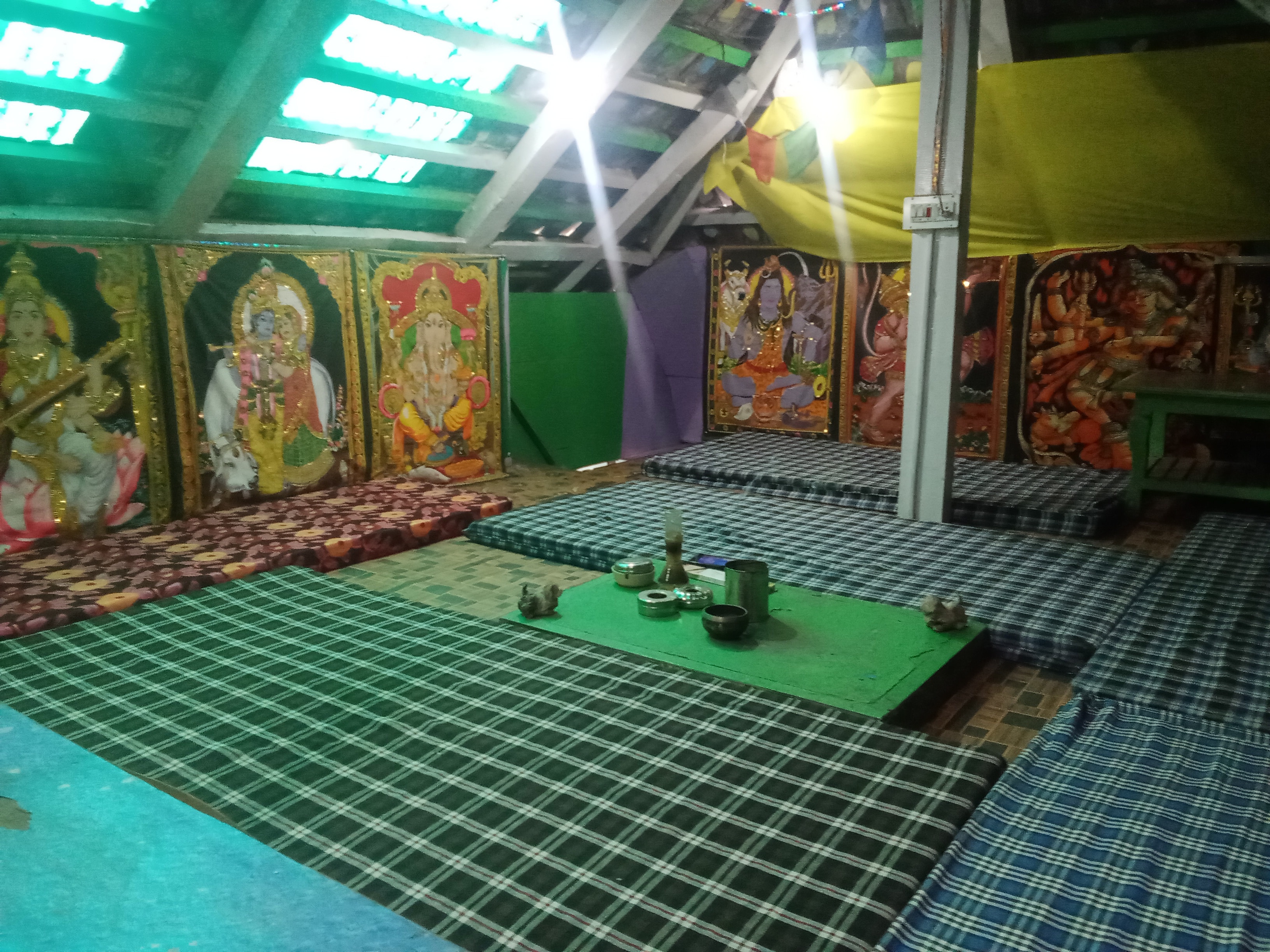 Mandla Home Stays Chalal - Tap to explore photos