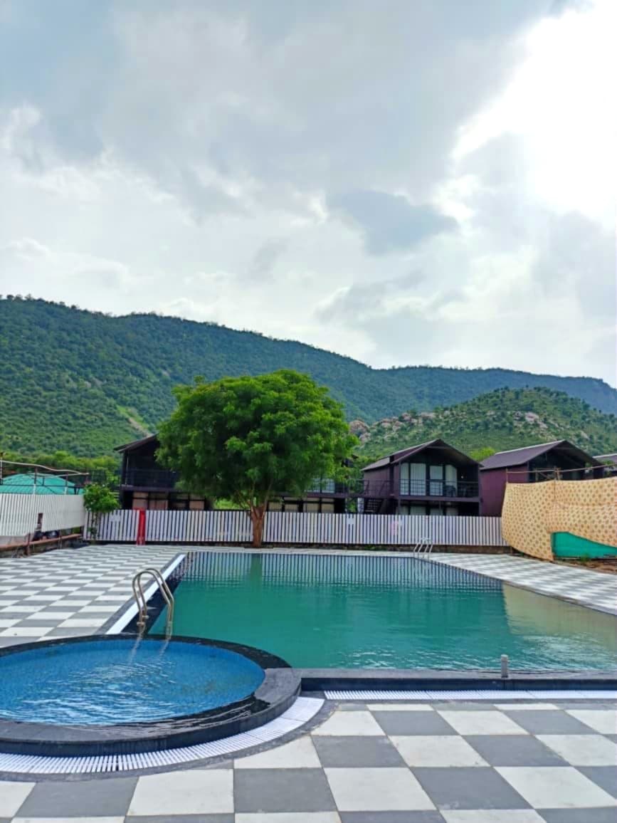 Shivir Aranya - Wilderness Resort Sariska - Tap to explore photos