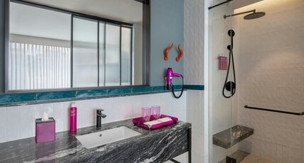 Moxy Kathmandu Durbarmarg By Marriott Room Type - Moxy, Junior Suite, 1 Queen