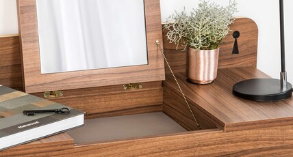 Best Western Plus La Demeure Room Type - 1 King Bed