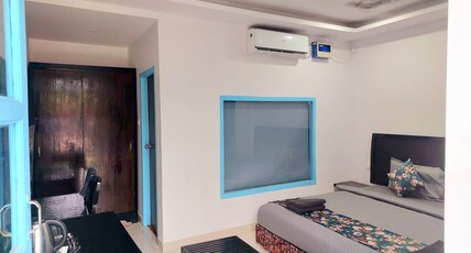 La Zarya Beach Resort. Room Type - Premium Room