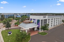 Spark by Hilton Colorado Springs Commerce Center Dr