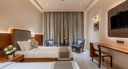 Hotel Highway Prince Room Type - Super Deluxe