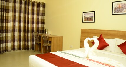 Jos Residency Room Type - Business Suite (AC)