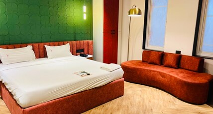Majestic Inn Room Type - Suite With Jacuzzi Room