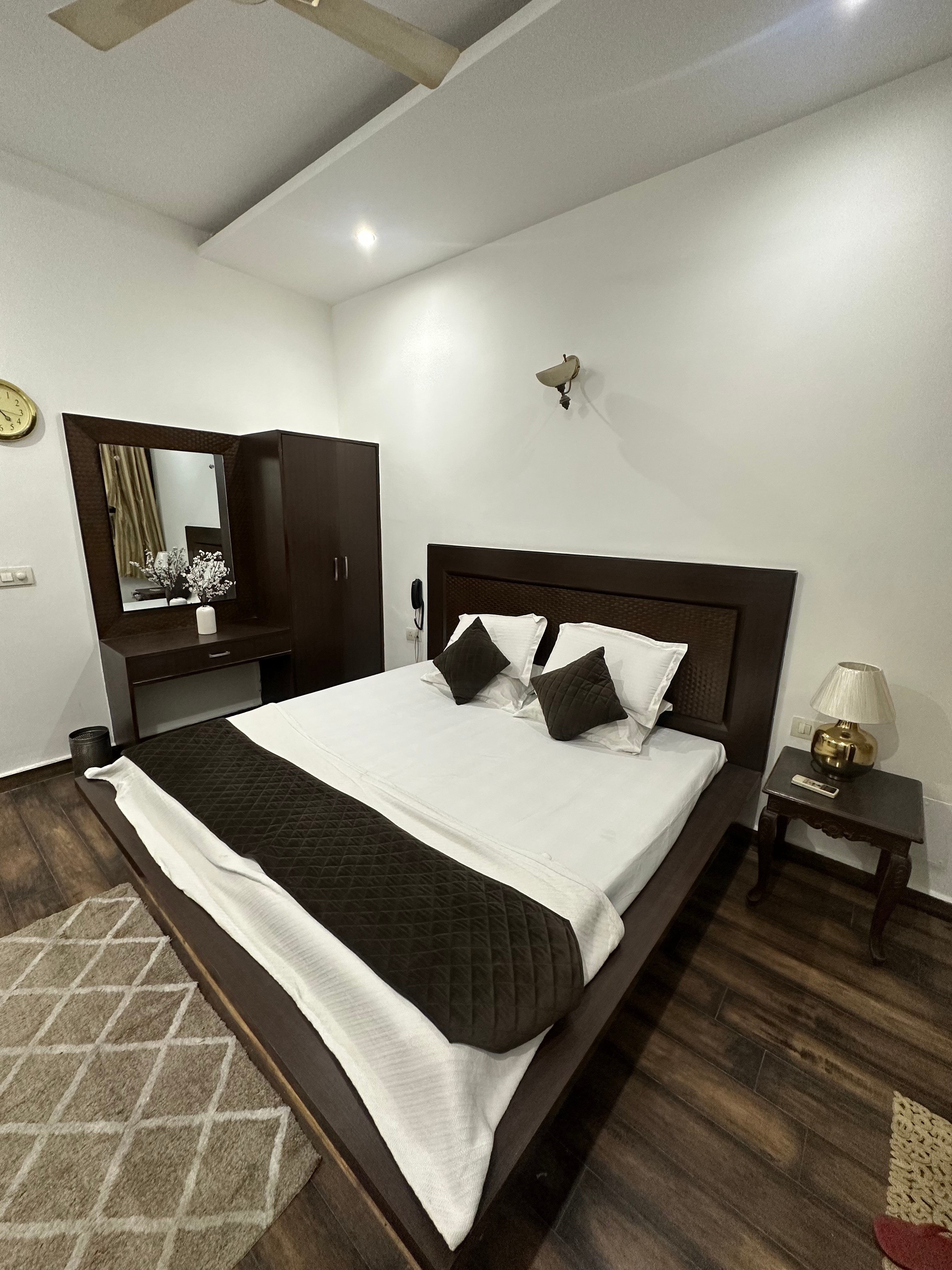 Hotel My India - Tap to explore photos