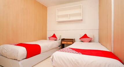 Super OYO Naomi Heritage Room Type - Indonesia Standard Twin Super OYO Naomi Heritage Room Type - Indonesia Standard Twin