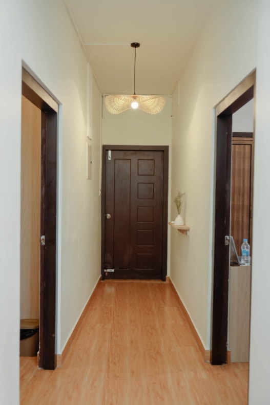 Ebel's Inn 3BHK Entire Apartment With Lift & Parking - Tap to explore photos