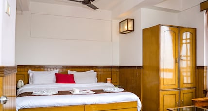 Doma Residency ( MG Marg ) Room Type - Comfort Queen Room With Mountain View Doma Residency ( MG Marg ) Room Type - Comfort Queen Room With Mountain View