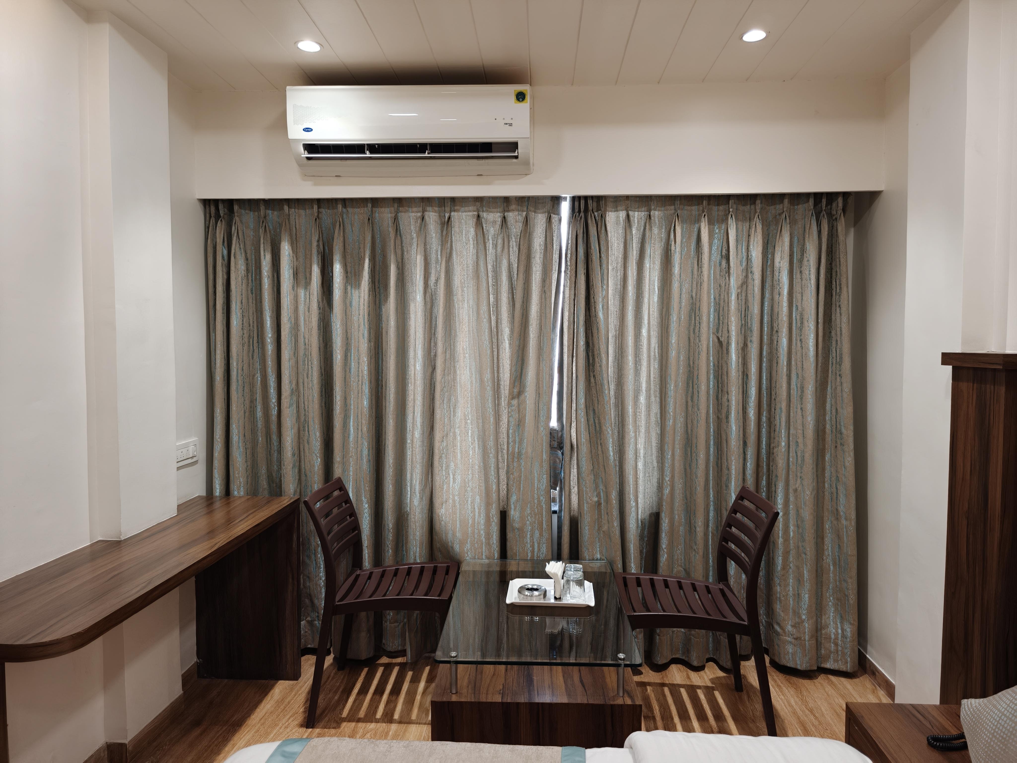 Hotel Shiv Sangram - Tap to explore photos