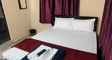 HOTEL O SHREE ROXY PLAZA Room Type - Classic