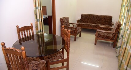 Hotel Royal Park Room Type - FAMILY SUITE AC