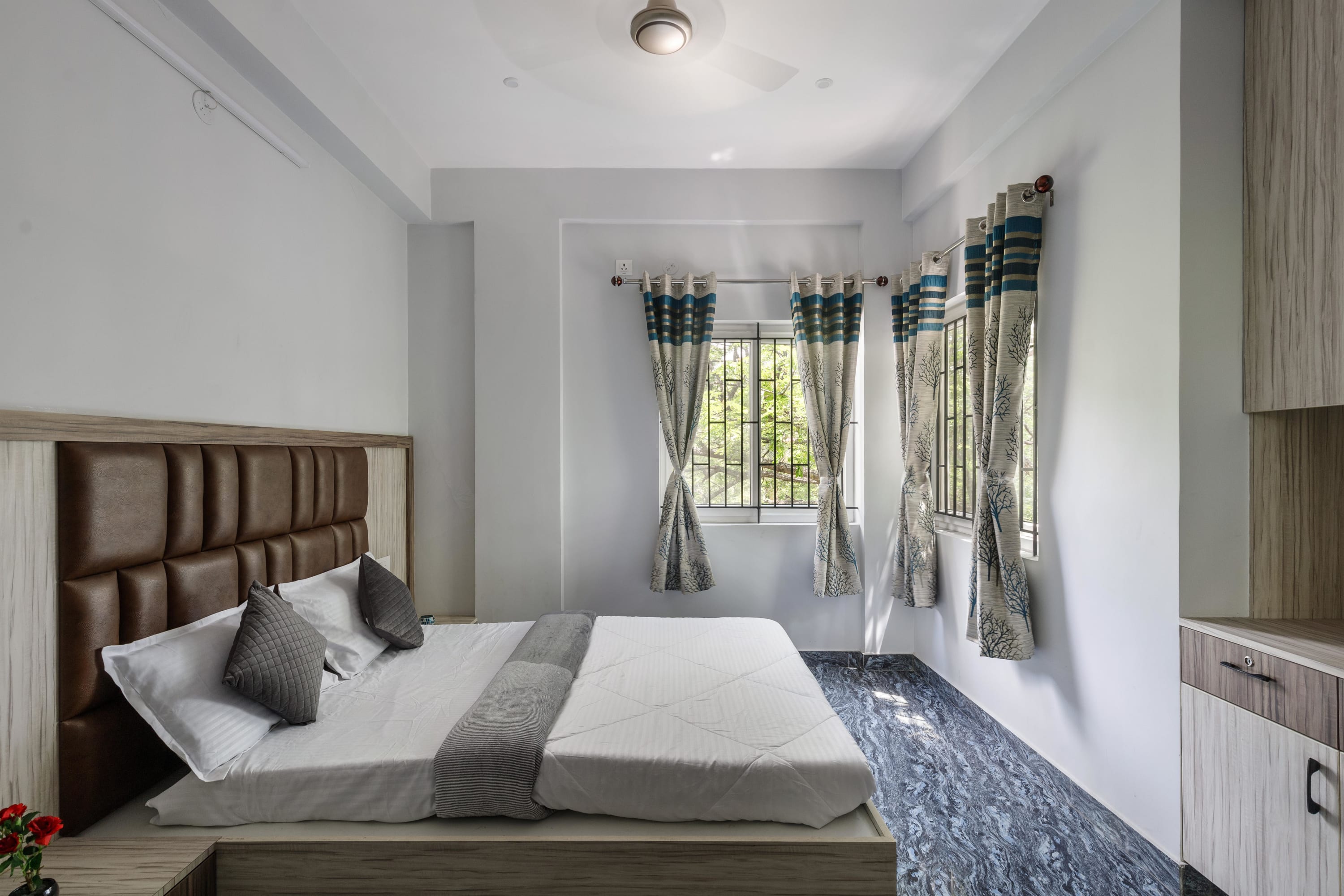 Galaxy 4th Block by Red Olive|Nr HCG Jayanagar - Tap to explore photos