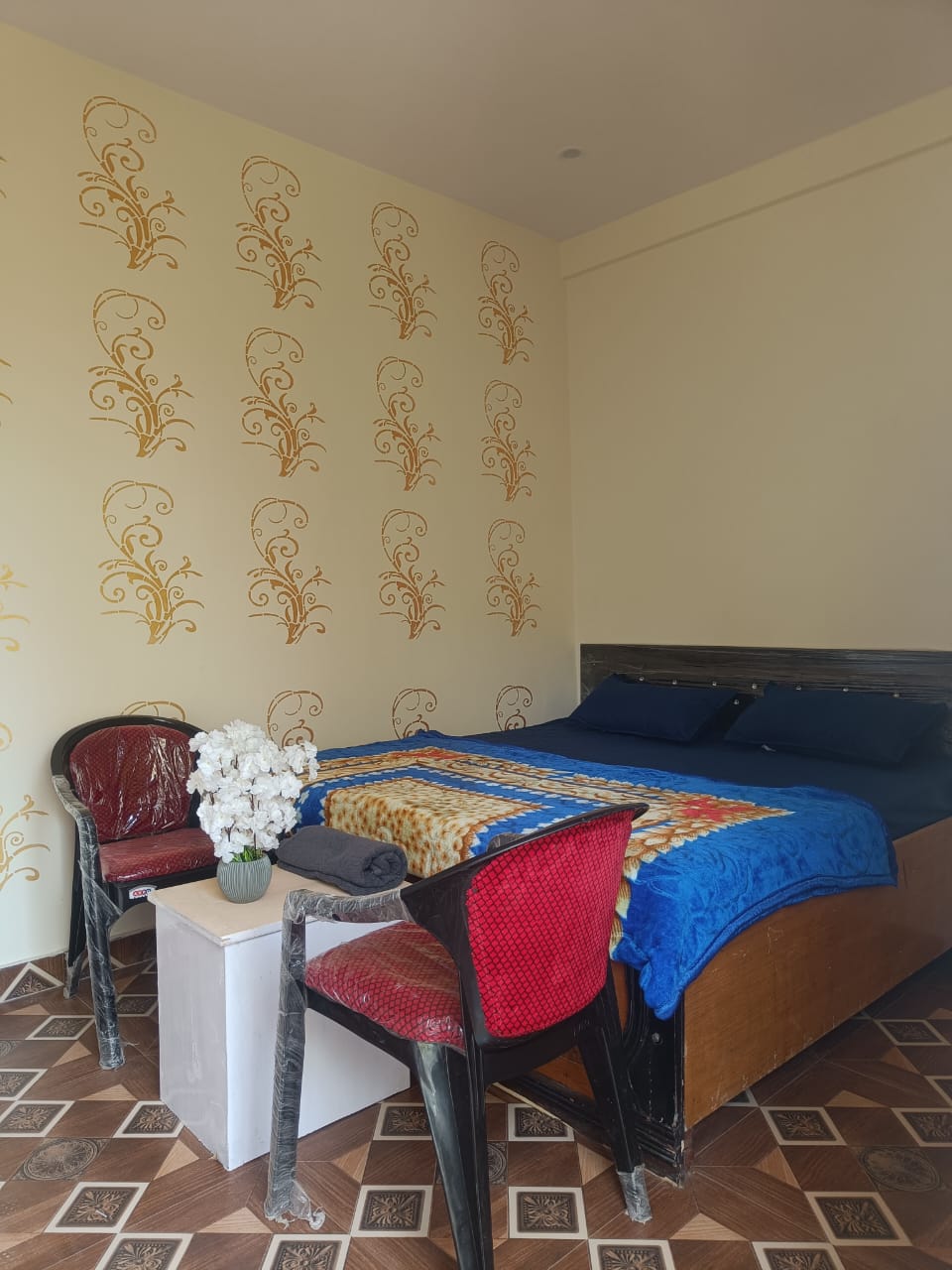 Kanakdhara Homestay - Tap to explore photos