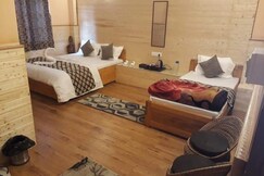 Hill Crown Hotel Lachung