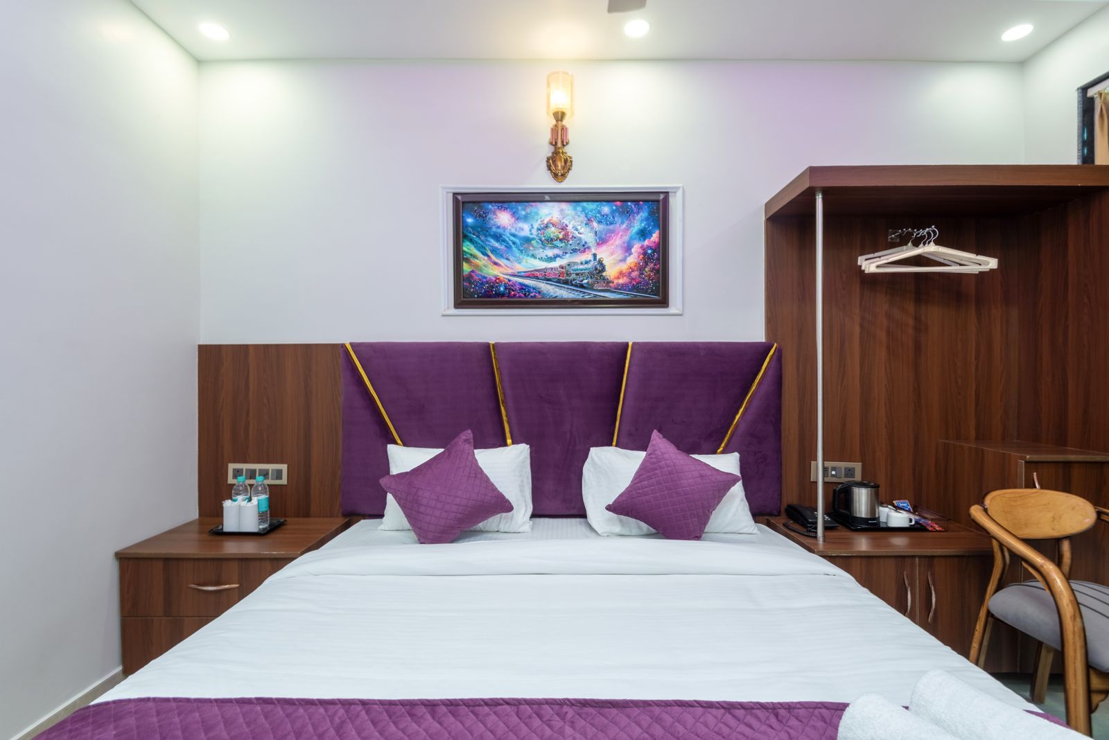 Hotel Purple Dot Haridwar - Tap to explore photos