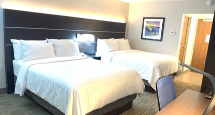 Holiday Inn Express Allentown North Room Type - Standard Room
