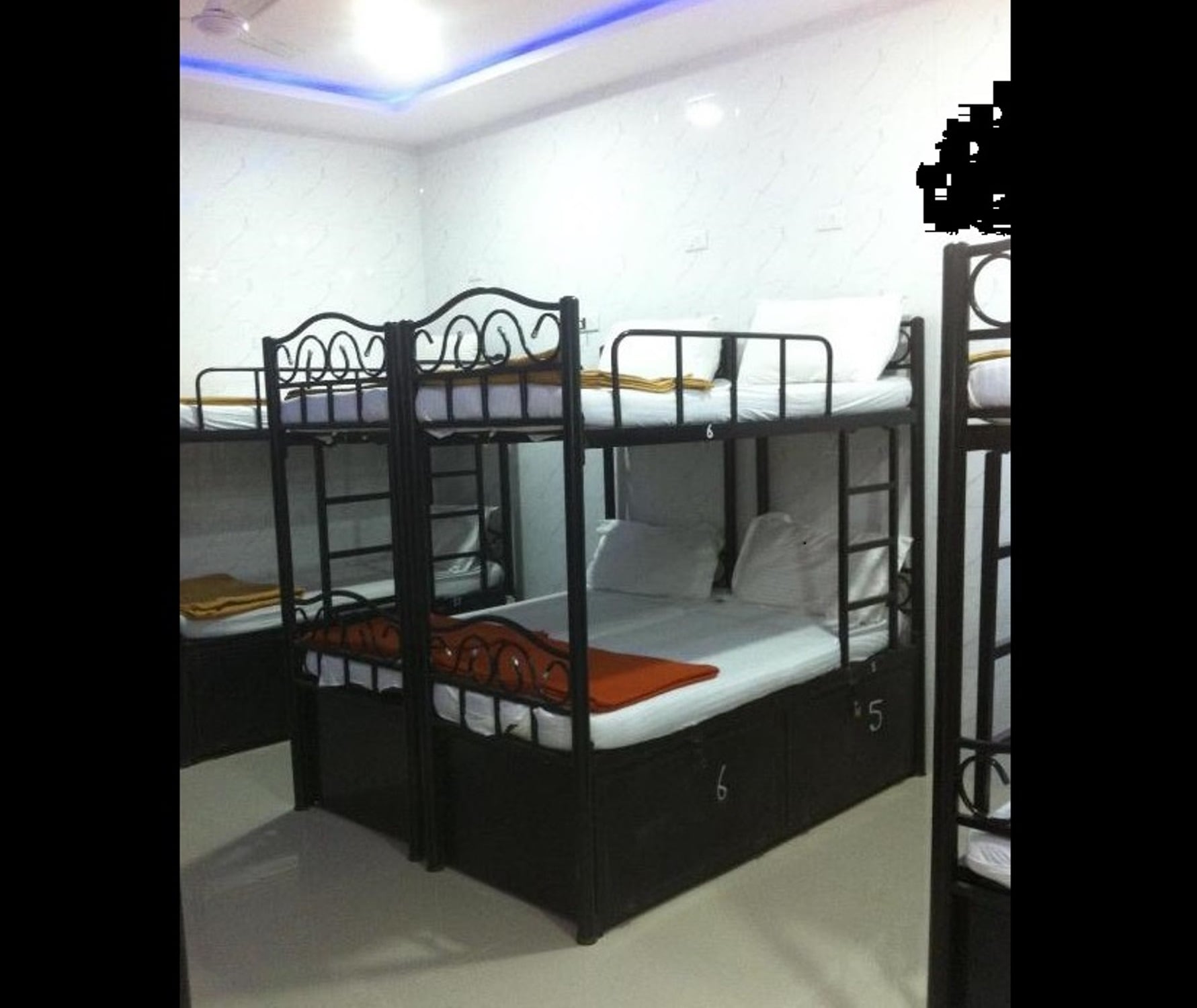 Star Dormitory - Tap to explore photos