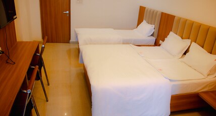 Hotel Venkteshwar Room Type - Standard Triple Bed