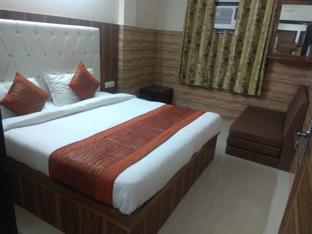 Hotel Bella, Amritsar - Tap to explore photos