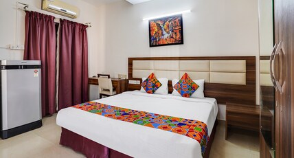 FabHotel VJR Electronic City Room Type - Family Room